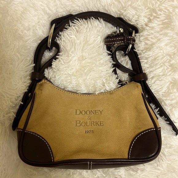 Dooney & Bourke mini bag - Picture 1 of 13